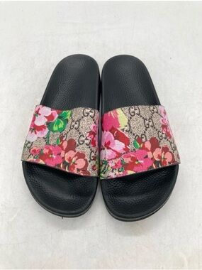 Gucci Floral GG Canvas Slide Sandals - Black & Pink size 7